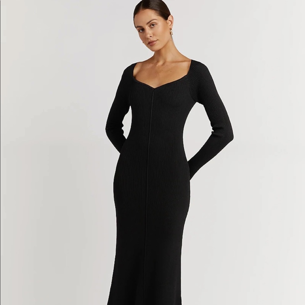 Dissh Janie black sweetheart knit dress